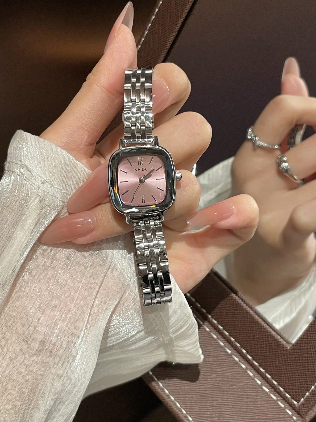 1pc Vintage Silver Stainless Steel Square Small Dial Women's Watch, Fashion Minimalist Elegant Luxury Petite Quartz Ladies Wristwatch, Suitable For Daily Wear, Parties And Other Occasions 100+ sold